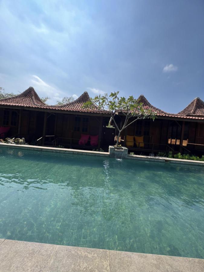 Point Of View Hotel & Resort Majalengka Exteriér fotografie