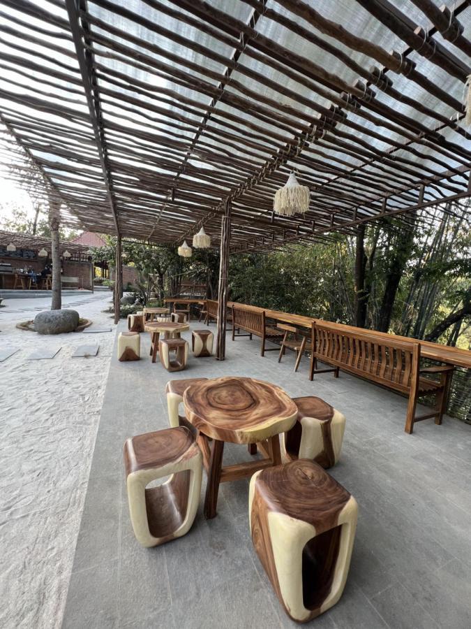Point Of View Hotel & Resort Majalengka Exteriér fotografie